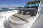 Boat Specs. Boston Whaler 420 Outrage #2