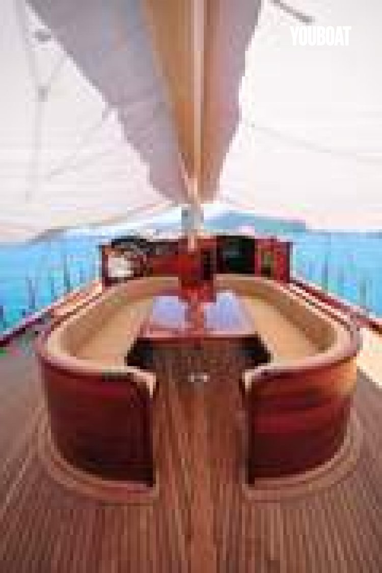 Ada Yacht Works Luxury Sailing - 2x455Motor gücü(hp) Cummins (Diz.) - 35m - 2009 - 95.709.900 ₺