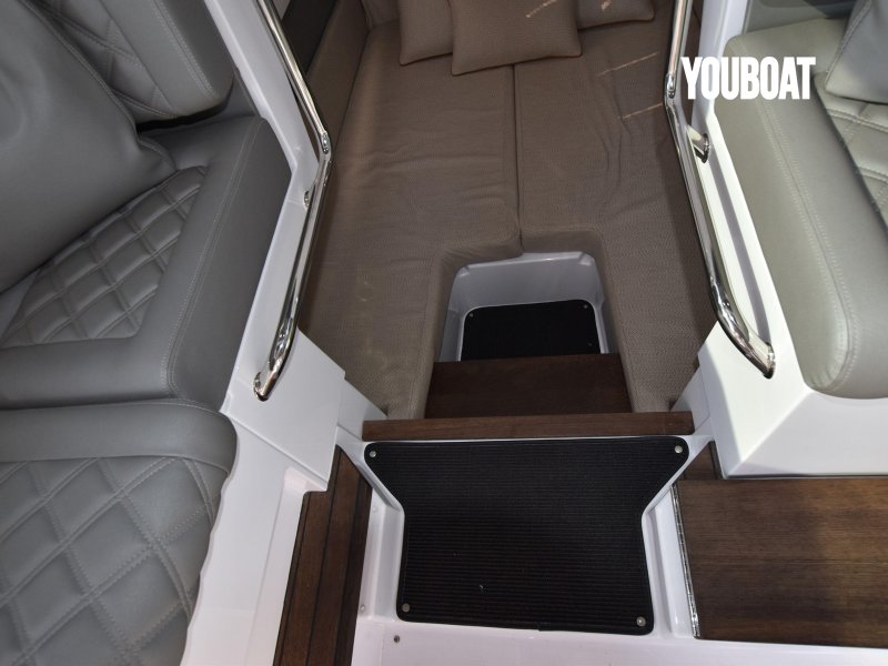 Axopar 37 XC Cross Cabin - 2x300hp Verado V8 300 Black Mercury - 11.28m - 2021 - 254.950 £