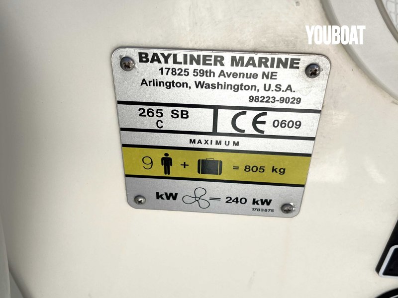 Bayliner 265 - 260ch 5.0 L MPI Mercruiser (Ess.) - 8.13m - 2007 - 32.000 €
