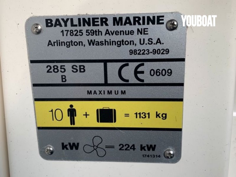 Bayliner 285 SB - 300ch 350 MAG MPI Mercruiser (Ess.) - 8.69m - 2005 - 55.000 €