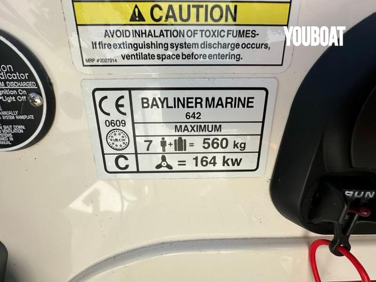 Bayliner 642 Cuddy - 135hp Mercruiser (Gas.) - 6.53m - 2015 - 29.999 £