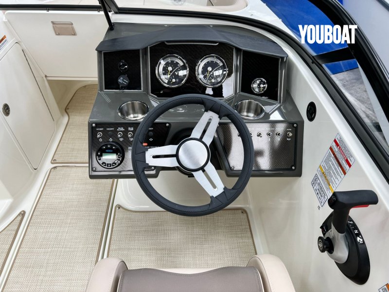 Bayliner VR5 - 250ch 4.5L V6 Mercruiser (Ess.) - 6.09m - 2024 - 72.900 €