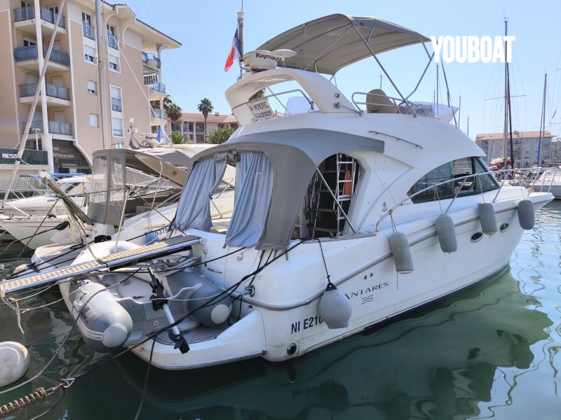 Beneteau Antares 36