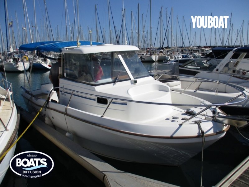 Beneteau Antares 620