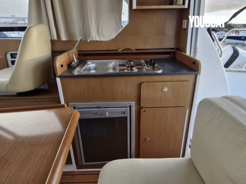 Beneteau Antares 8 à vendre - Photo 12