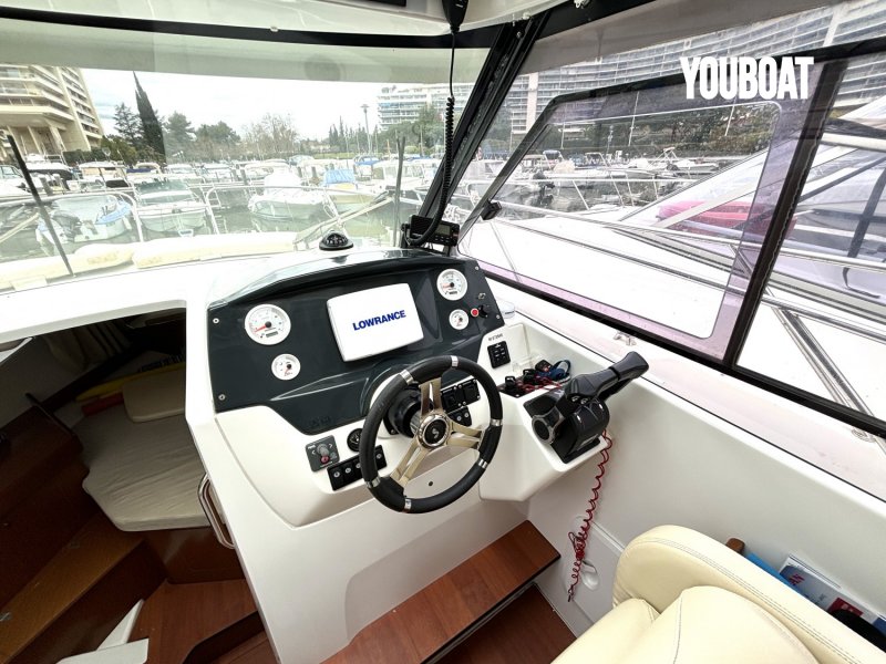 Beneteau Antares 8.80 - 2x150hp Honda (Ben.) - 8.91m - 2014 - 73.000 €