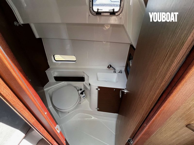 Beneteau Antares 9 OB