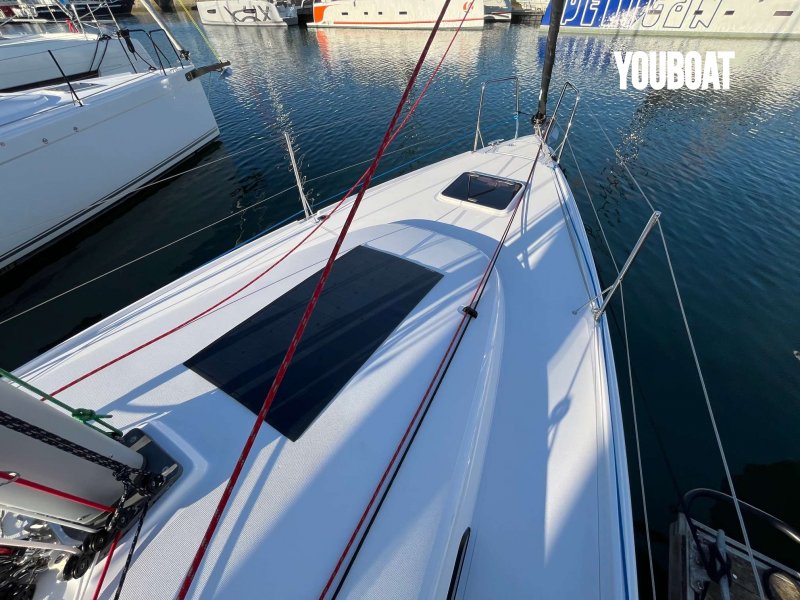 Beneteau First 30