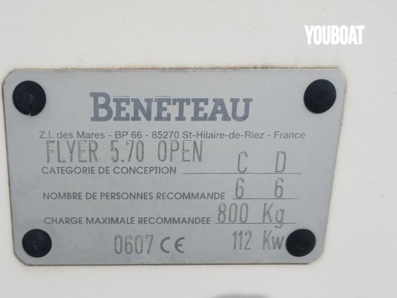 Beneteau Flyer 570 Open