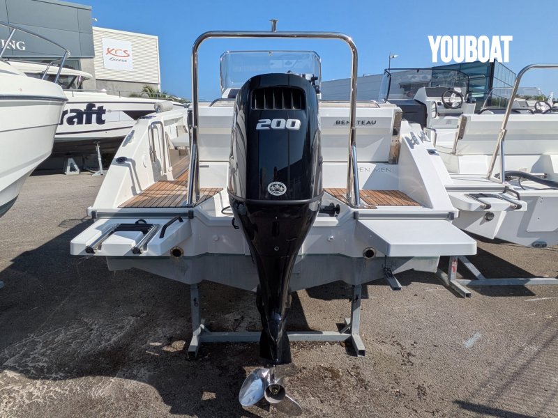 Beneteau Flyer 7 SPACEdeck