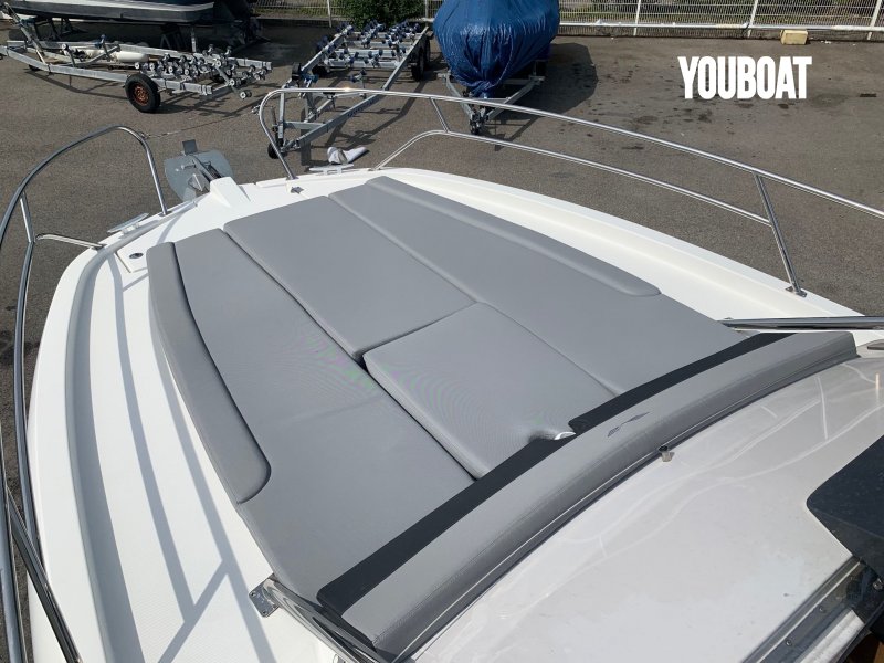 Beneteau Flyer 8.8 SUNdeck