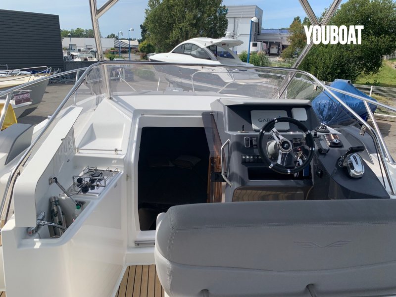 Beneteau Flyer 8.8 SUNdeck