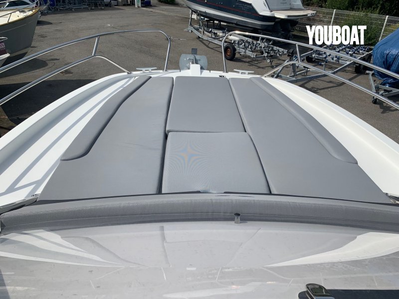 Beneteau Flyer 8.8 SUNdeck