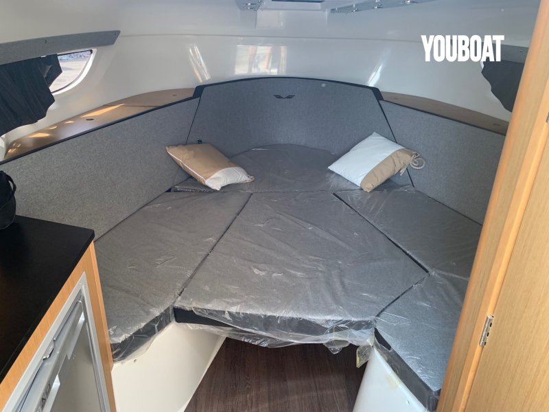Beneteau Flyer 8.8 SUNdeck