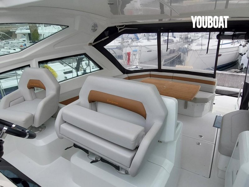Beneteau Gran Turismo 40 - 370ch D6-370 Volvo Penta (Die.) - 12.67m - 2019 - 298.000 €