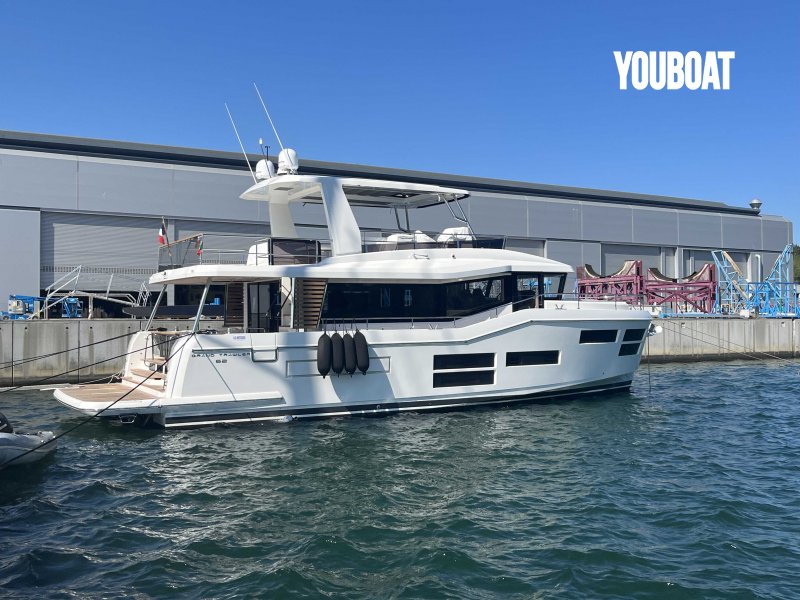 Beneteau Grand Trawler 62