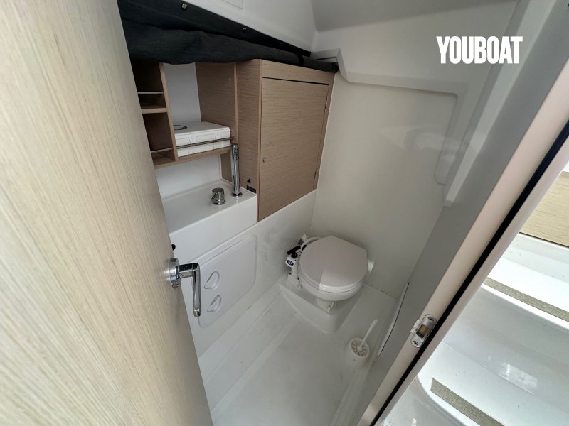 Beneteau Oceanis 30.1