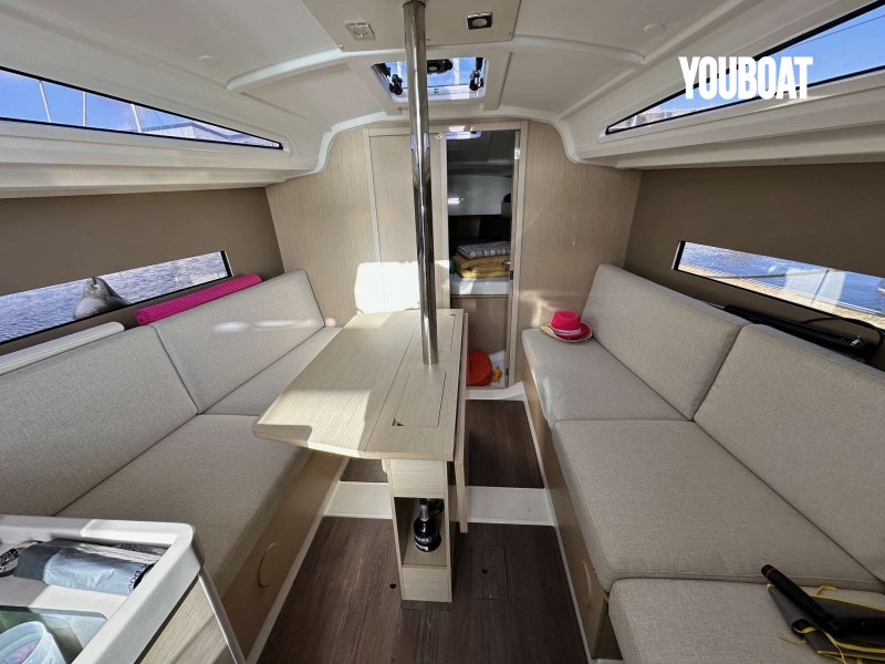 Beneteau Oceanis 30.1