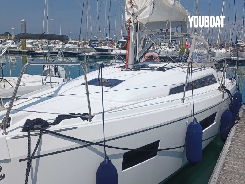 Beneteau Oceanis 34.1