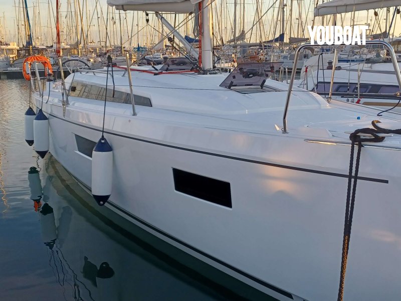 Beneteau Oceanis 34.1
