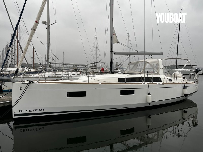 Beneteau Oceanis 38.1
