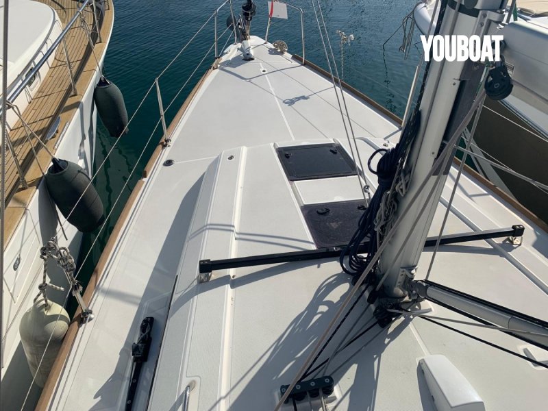 Beneteau Oceanis 38.1 - 40ch Yanmar (Die.) - 11.5m - 2019 - 179.000 €