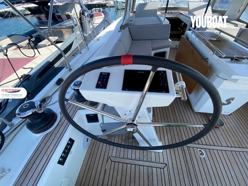 Beneteau Oceanis 51.1