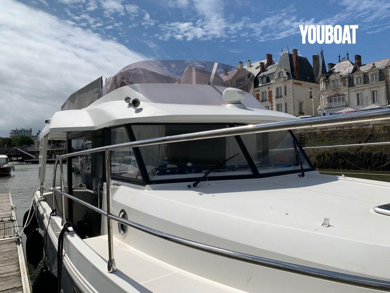 Beneteau Swift Trawler 30