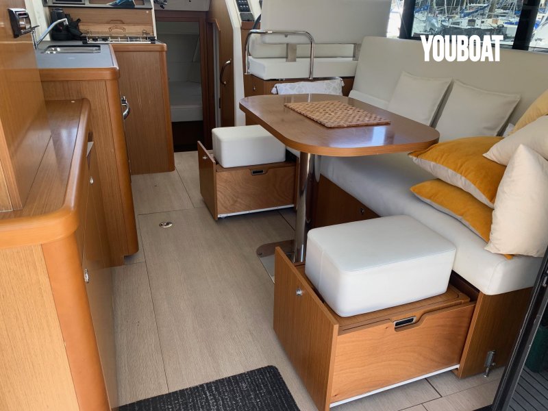 Beneteau Swift Trawler 30