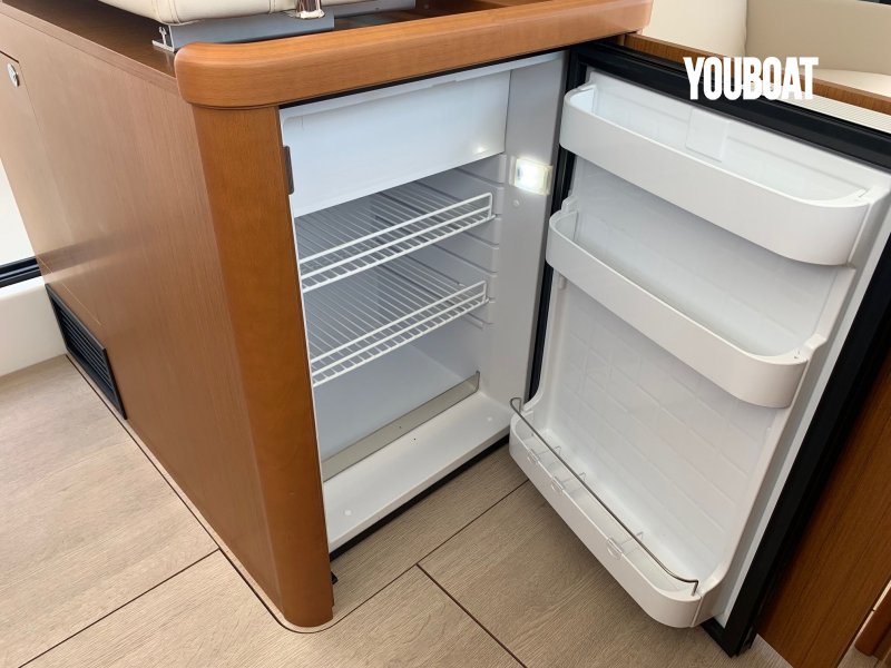 Beneteau Swift Trawler 35