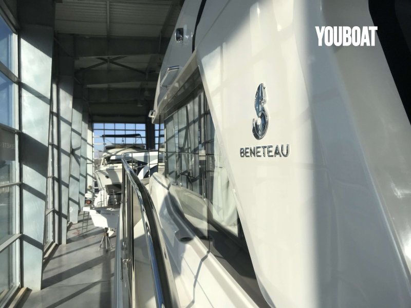 Beneteau Swift Trawler 41 Fly - 2x300ch D4-300 Volvo Penta (Die.) - 13.43m - 2020 - 479.000 €