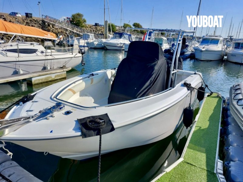 Boston Whaler 240 Outrage à vendre - Photo 5