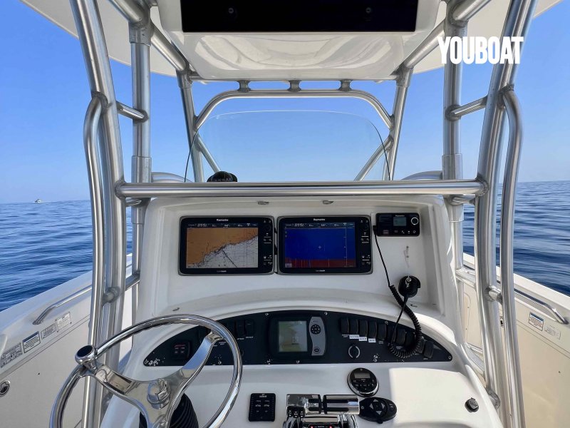 Boston Whaler 320 Outrage