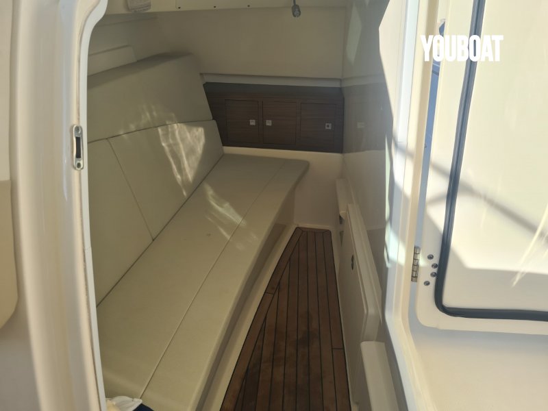 Boston Whaler 320 Vantage - 2x350ch Mercury (Ess.) - 10.1m - 2018 - 298.000 €