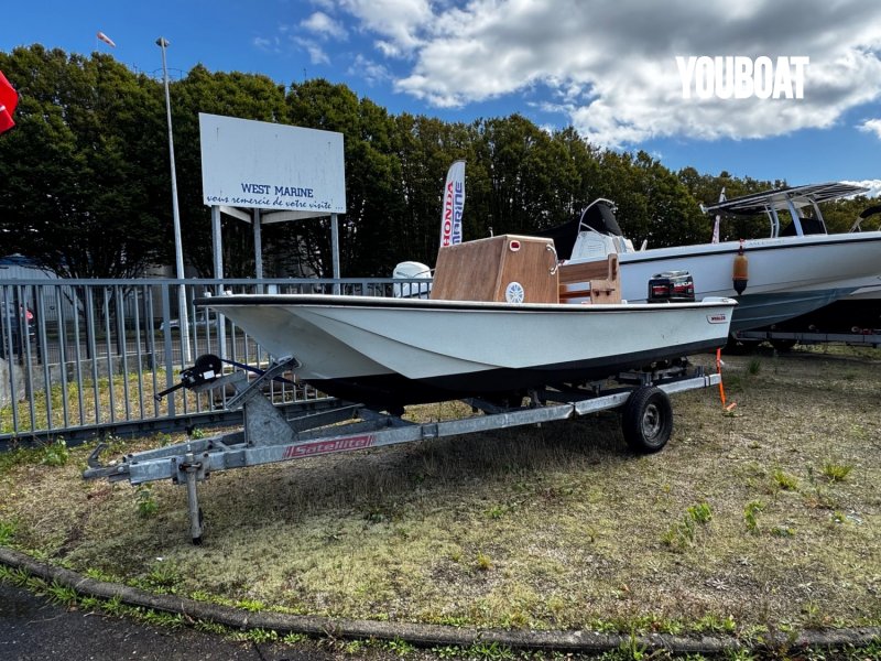 Boston Whaler Sakonnet 17