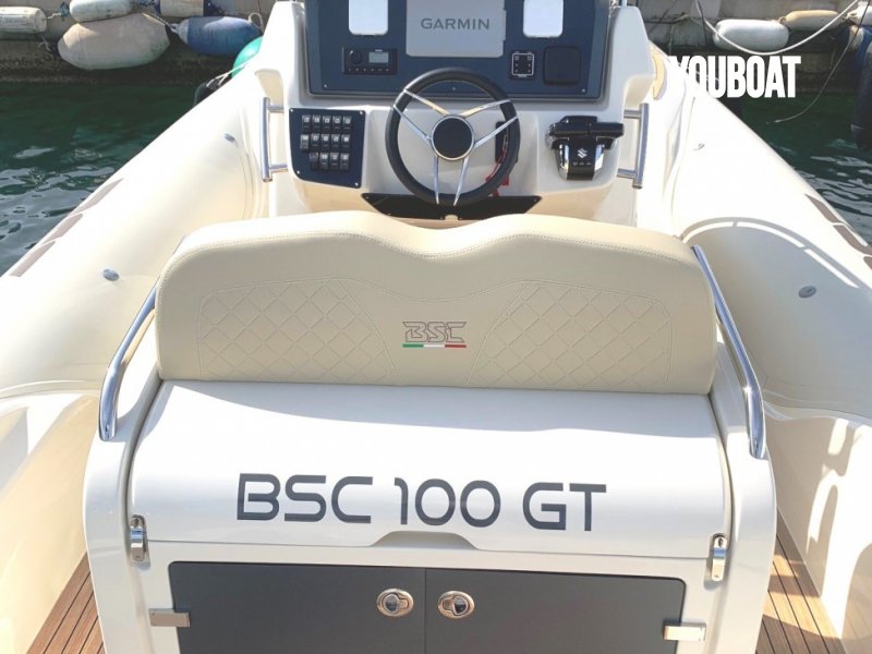 BSC 100 GT Elegance - 2x300ch Commande électrique Suzuki (Ess.) - 9.6m - 2023 - 239.000 €