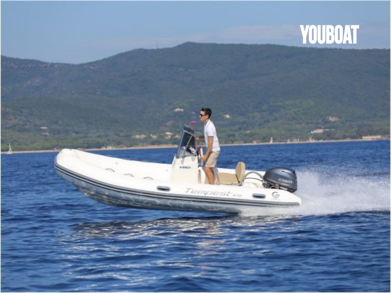 Capelli Tempest 470 - 40cv Yamaha F40FETL (Gas.) - 4.72m - 2022 - 16.625 €