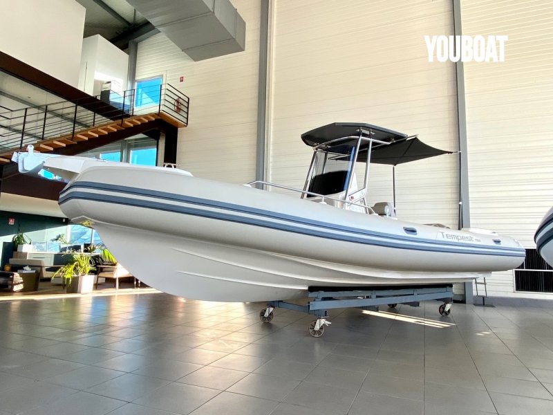 Capelli Tempest 750 Luxe - 250ch F250 NCB Yamaha (Ess.) - 7.65m - 2023 - 95.230 €