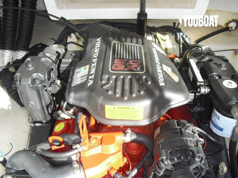 Chaparral 236 SSI - 250Motor gücü(hp) Volvo (Ben.) - 7.3m - 2006 - 1.392.144 ₺