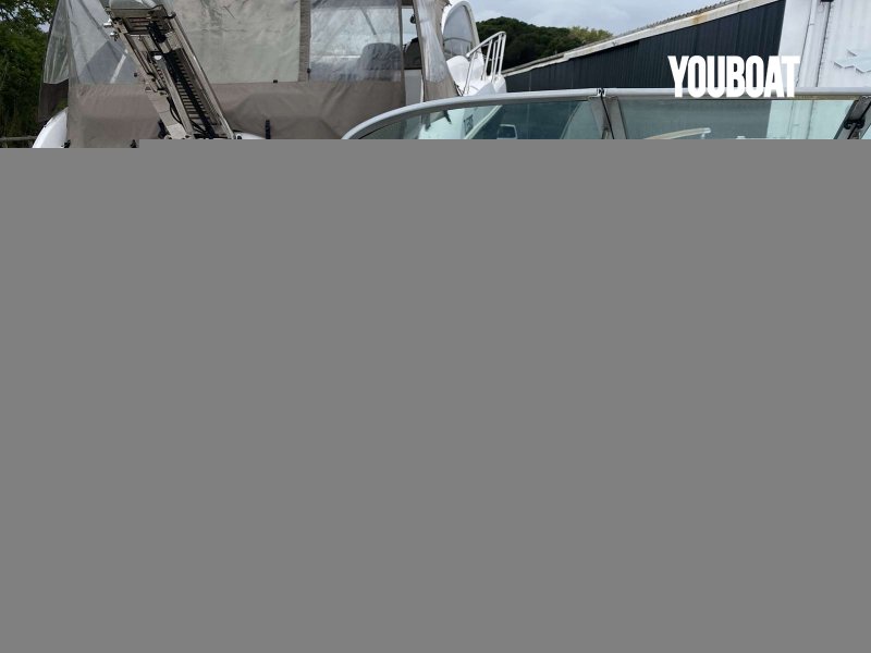 Chris Craft Corsair 28 - 2x300ch 5.7L GI Volvo Penta (Ess.) - 8.53m - 2004 - 92.500 €