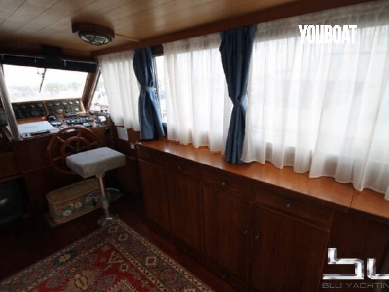 Condor Yachting Comtess 44 - 2x241cv Penta Volvo (Die.) - 13.49m - 1980 - 85.000 €