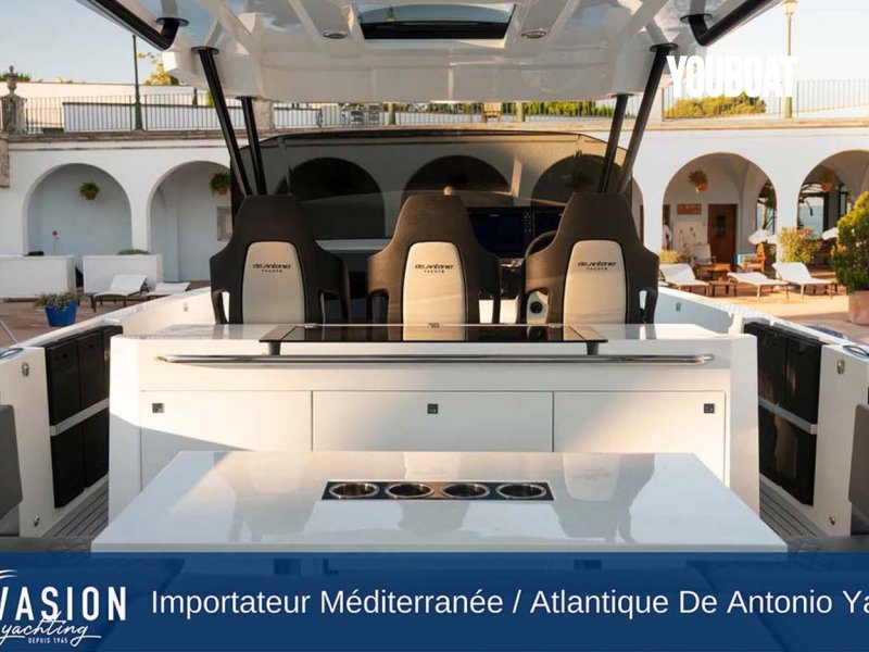 De Antonio Yachts D36 Open - 2x300ch V8 Mercury (Ess.) - 11.13m - 2024 - 383.100 €