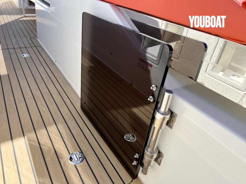 De Antonio Yachts D42 Open - 3x900cv JPO Mercury (Gas.) - 12.1m - 2021 - 595.000 €