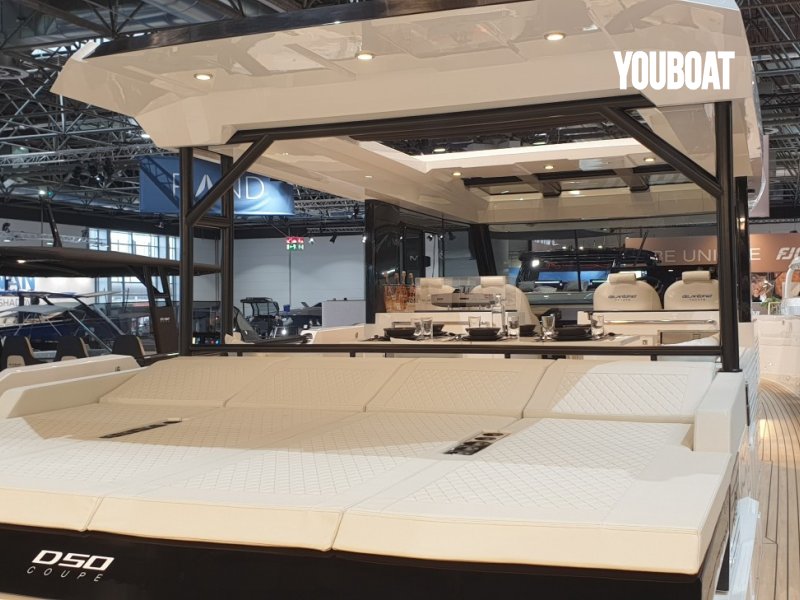 De Antonio Yachts D50 Coupe - 2x1200ch V12 600 Verado (Ess.) - 14.9m - 2024 - 645.000 €