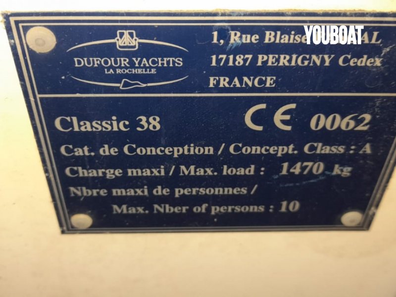 Dufour 38 Classic - 40ch Volvo (Die.) - 11.64m - 2004 - 89.000 €
