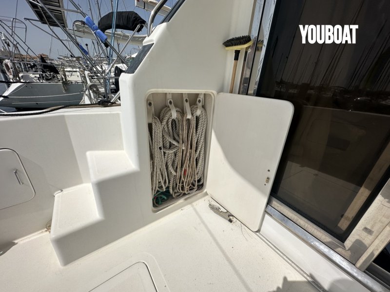 Dyna Yacht 50 - 2x425ch Caterpillar (Die.) - 14.96m - 1992 - 115.000 €