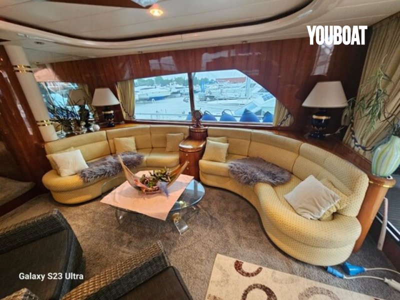 Elegance Yachts 70 - 2x1368PS (Die.) - 22m - 1997 - 450.000 €