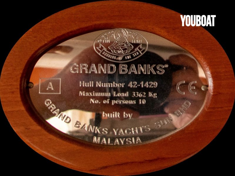 Grand Banks 42 - 2x300ch Caterpillar (Die.) - 13.08m - 1999 - 289.000 €