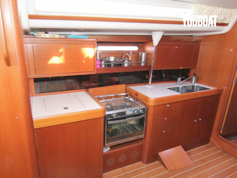 Grand Soleil 43